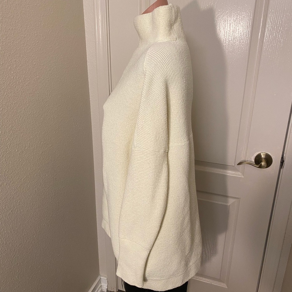 Free People Cream Turtleneck Sweater - Picture 3 of 4